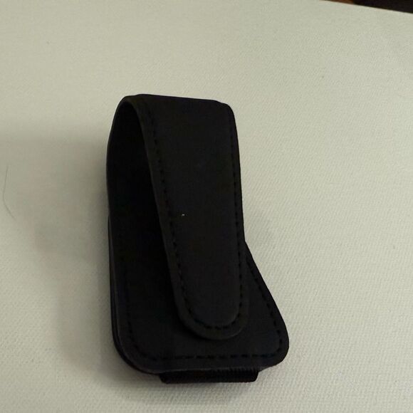 BMW Sunglass Holder for Car with Logo Black Leather NWT - Picture 6 of 12